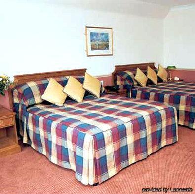 London Beach Country Hotel & Golf Club 텐터든 객실 사진