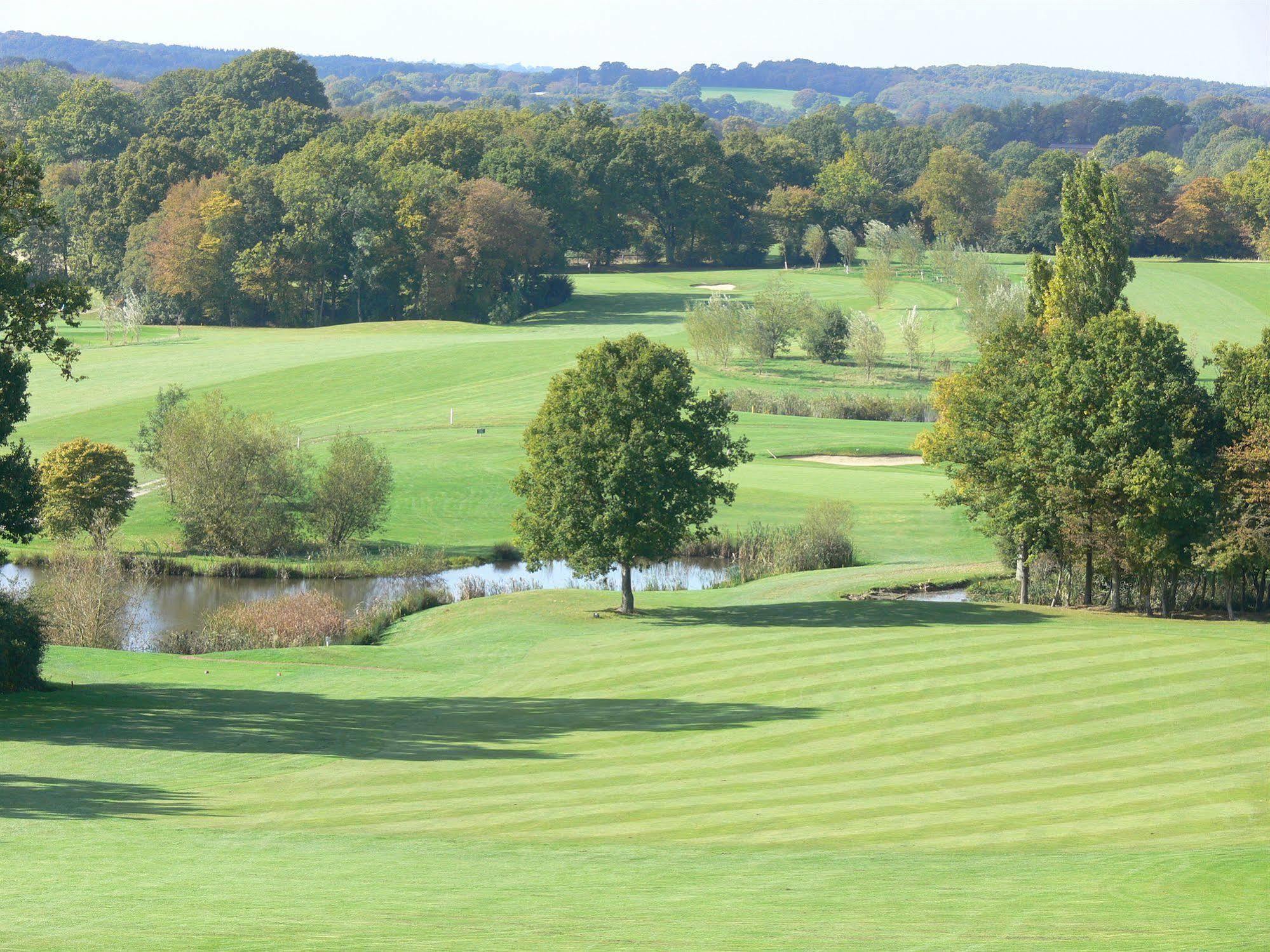 London Beach Country Hotel & Golf Club 텐터든 외부 사진